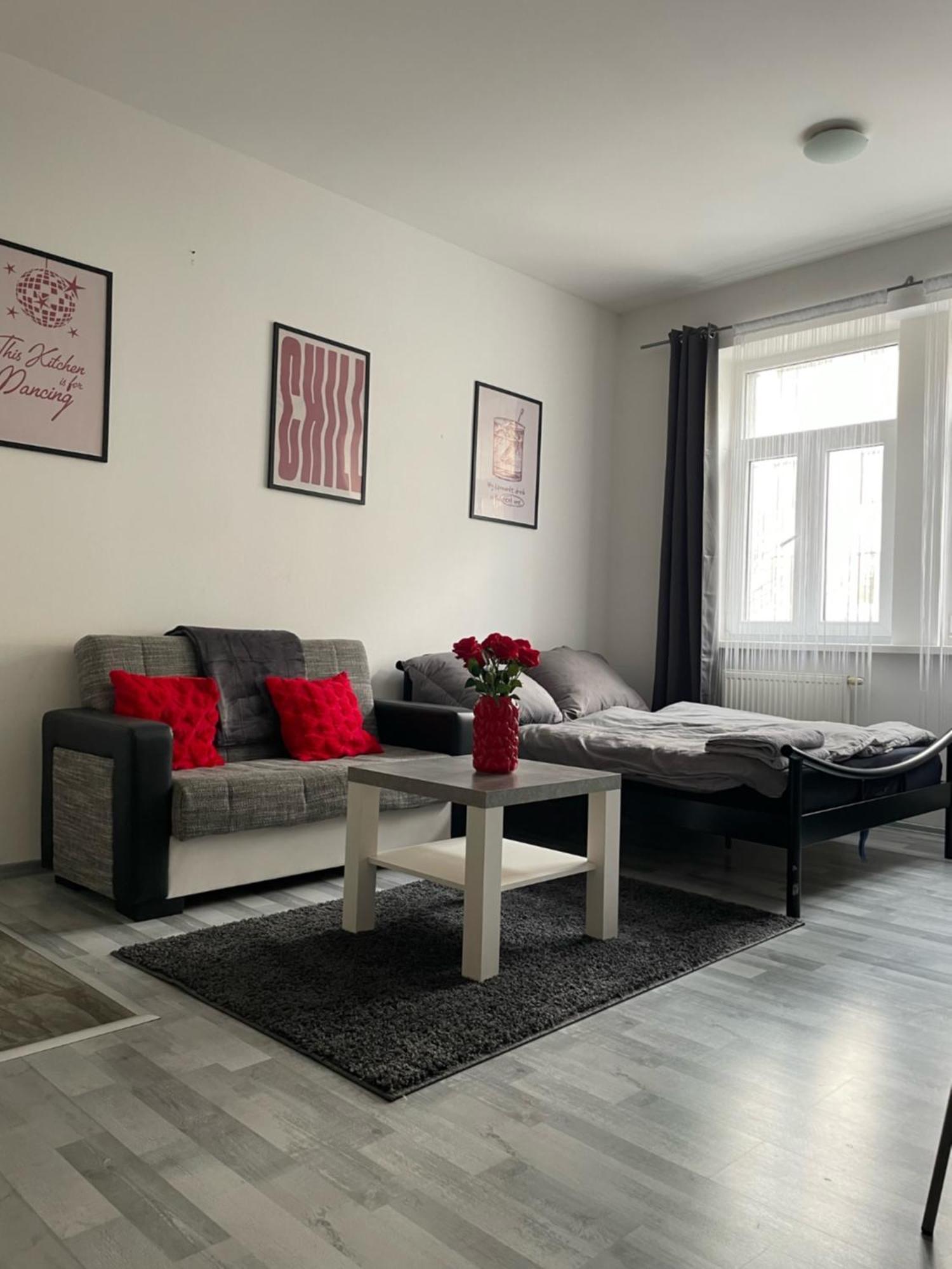Tiffany Apartment In The City Center Bratislava Dış mekan fotoğraf