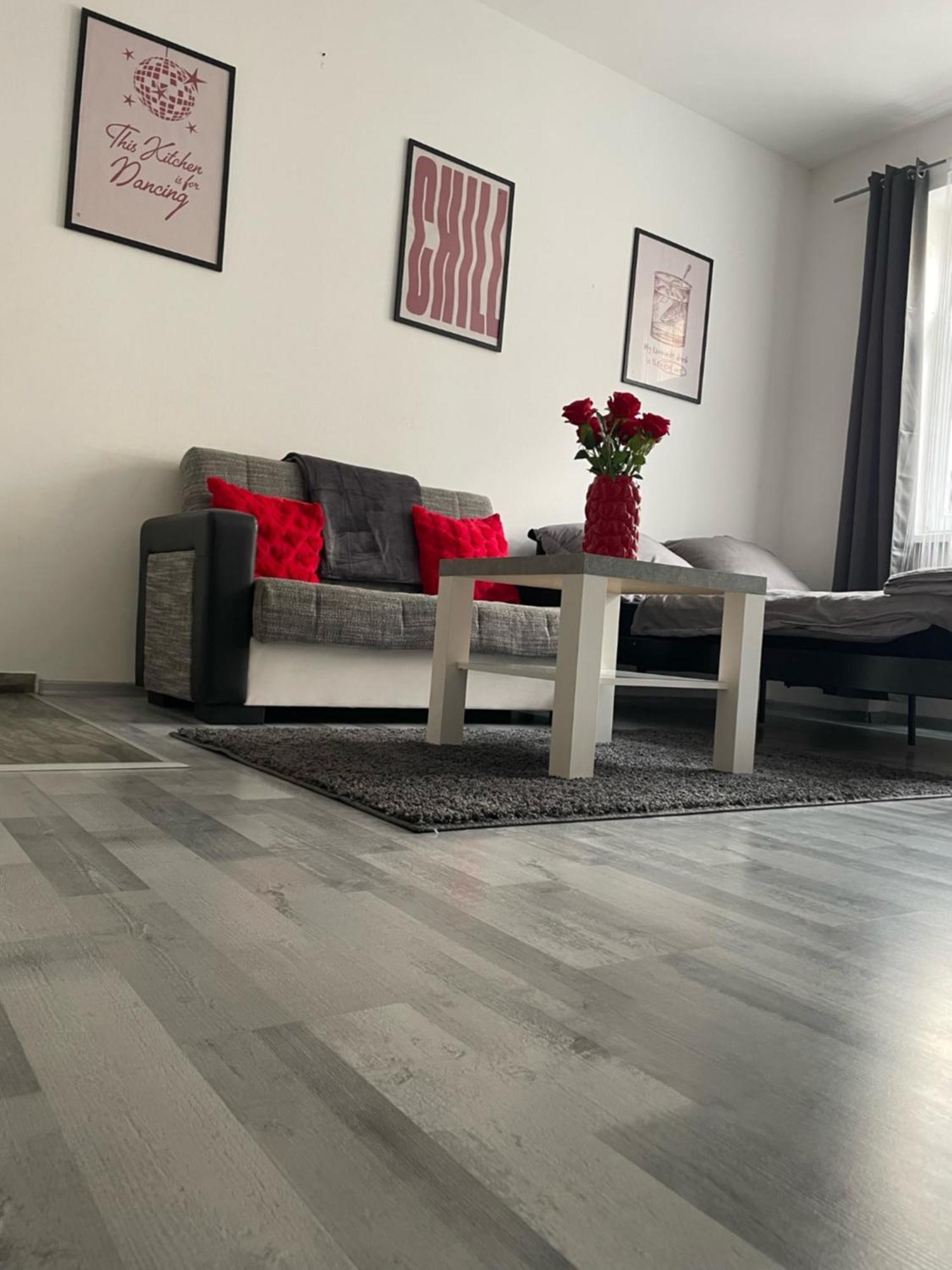 Tiffany Apartment In The City Center Bratislava Dış mekan fotoğraf